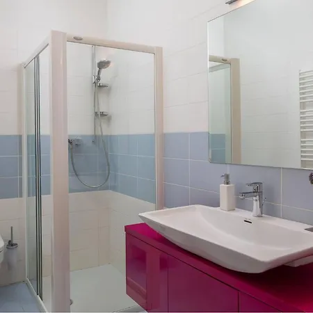 In With Private Swimming Pool, Be Inside Or Outside Ferienhaus Vodice