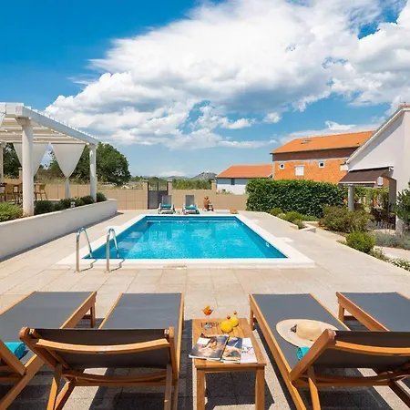 Ferienhaus In With Private Swimming Pool, Be Inside Or Outside